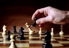 مسابقات شطرنج قهرمانی کشور در اندیمشک آغاز شد