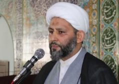 امام جمعه موقت اندیمشک تاکید کرد:لزوم ایستادگی در برابر انحرافات و منکرات