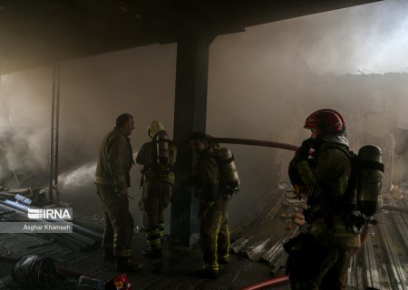 آتش سوزی مجتمع مسکونی در اندیمشک ۹ مصدوم داشت