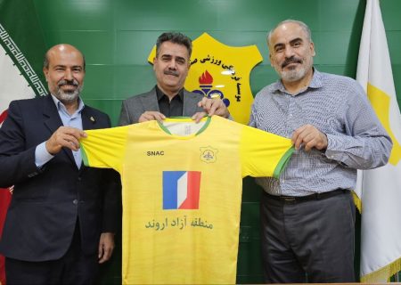 سید سیروس پورموسوی سرمربی تیم فوتبال صنعت‌نفت آبادان شد
