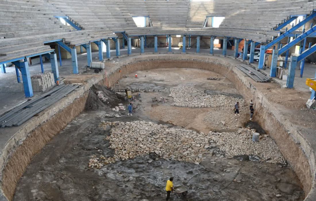 گوش‌های شکسته؛ چشمان منتظر